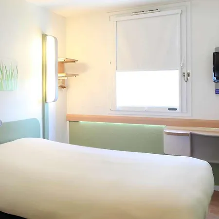Ibis Budget Centre 4*