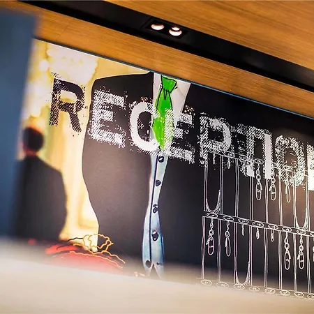 Ibis Budget Centre 4*