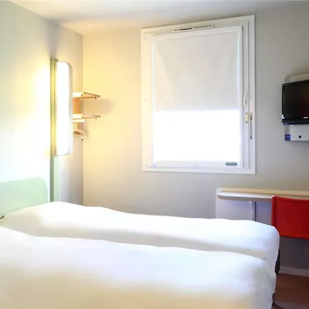 Ξενοδοχείο Ibis Budget Centre 4*