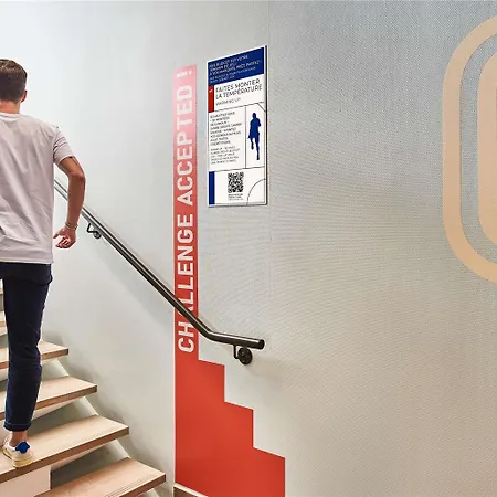 Ξενοδοχείο Ibis Budget Centre 4*