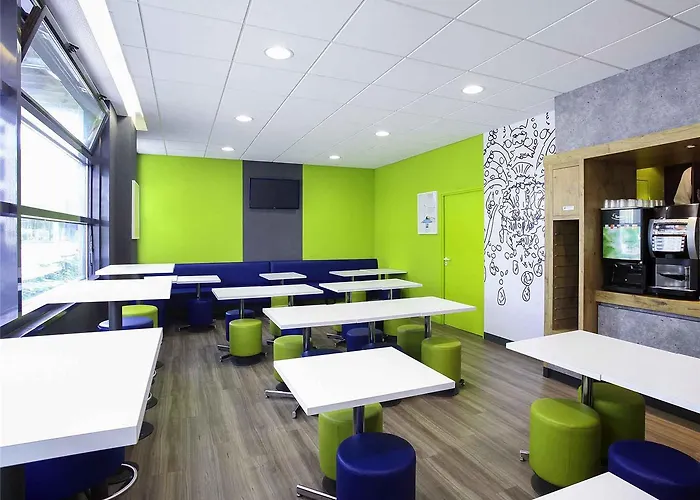 Ibis Budget Centre ホテル 4*